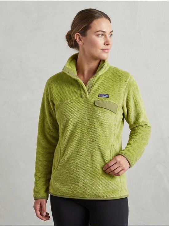 Patagonia Jackets & Blazers - Patagonia Women's Re-Tool Half-Snap Green Fleece Pullover